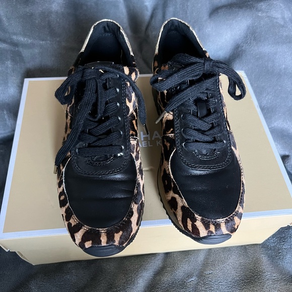 Michael by Michael Kors Allie Wrap Trainer Leopard Sneakers - Picture 4 of 13